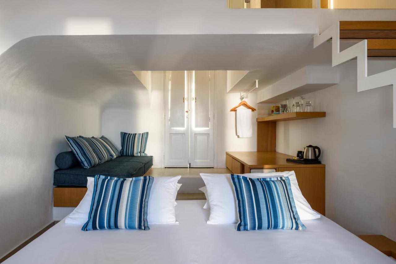 Muses Cycladic Suites Oia  Exterior photo