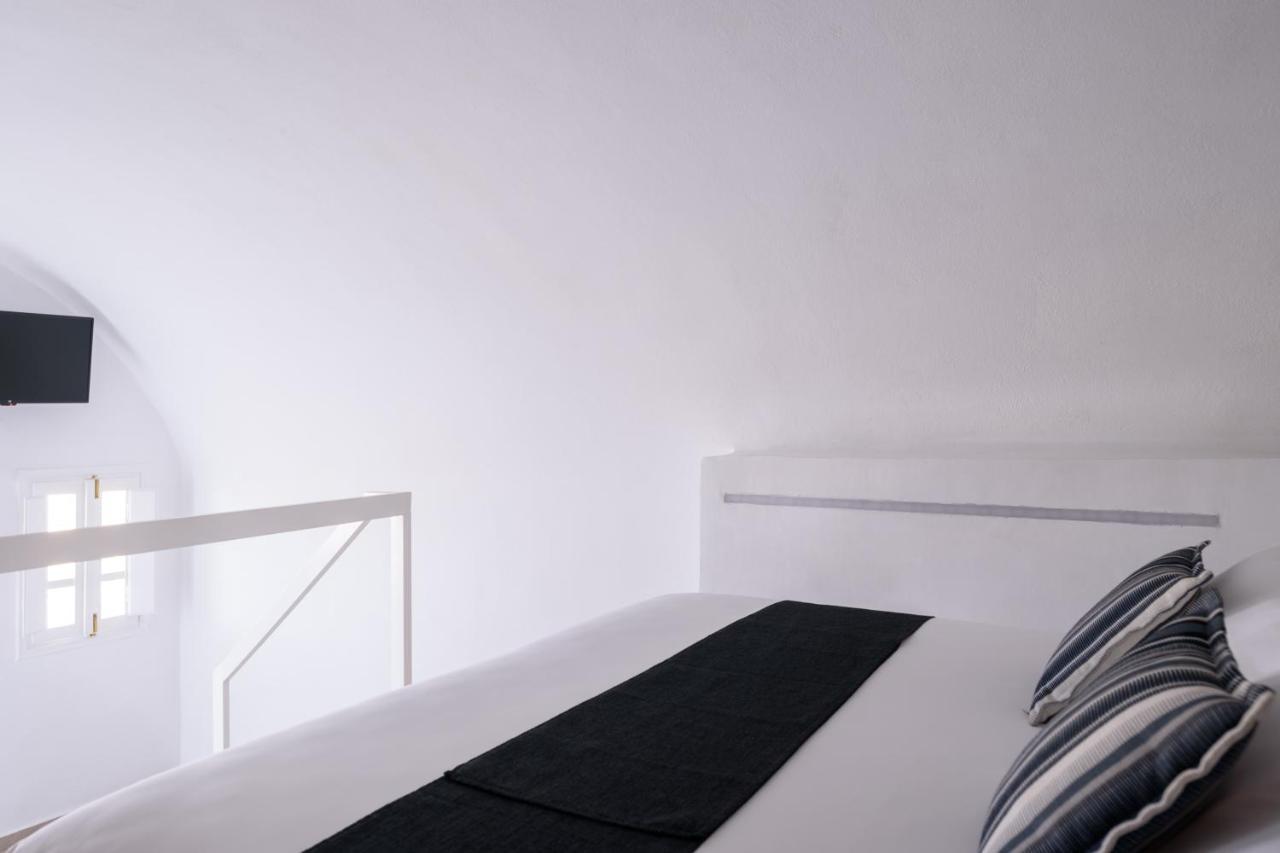 Muses Cycladic Suites Oia  Exterior photo