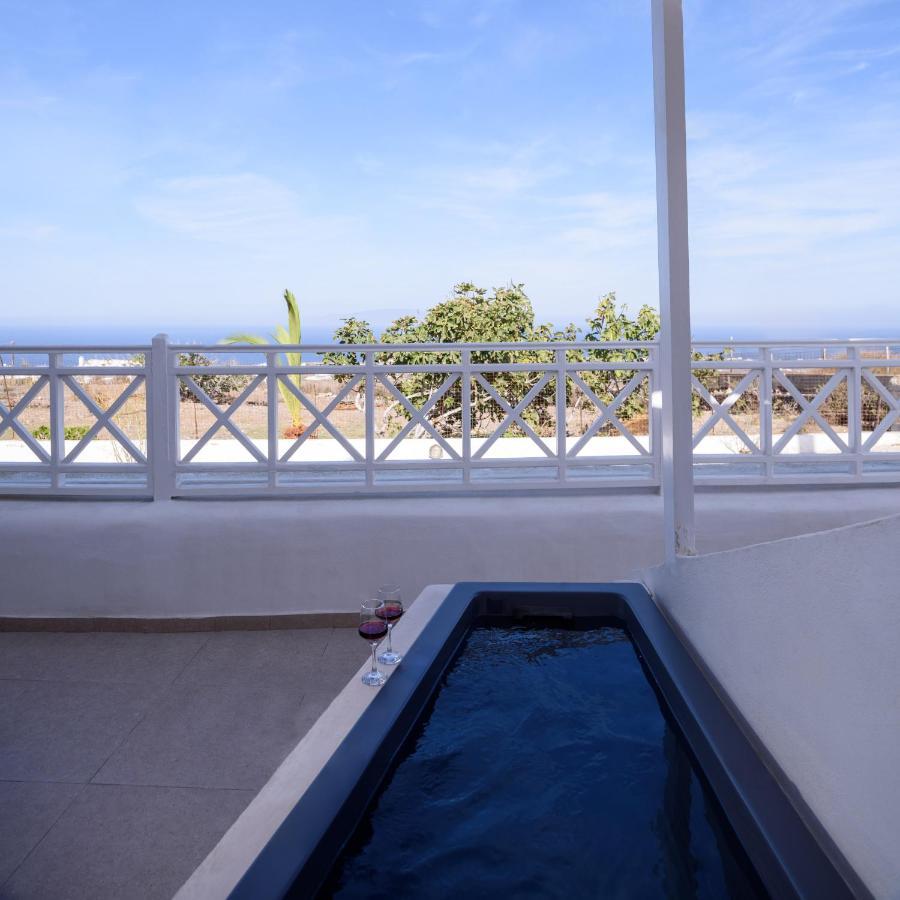 Muses Cycladic Suites Oia  Exterior photo